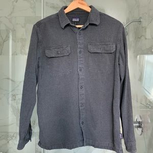 Patagonia Men's Long-Sleeved Fjord Flannel Shirt, Gray